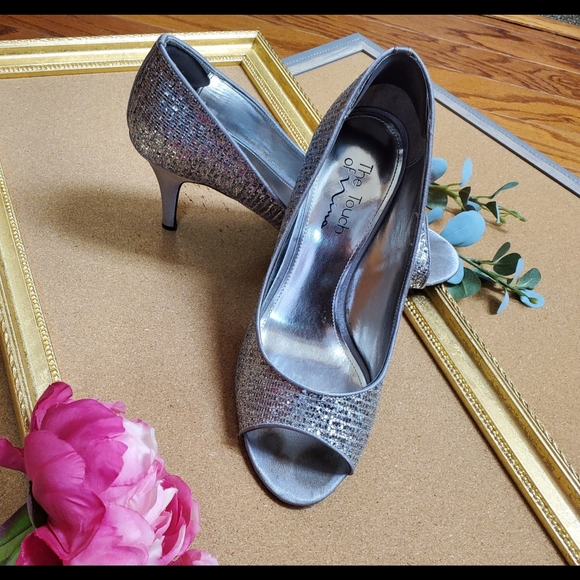 Prom/Homecoming Silver Peeptoe Heels - Picture 1 of 8
